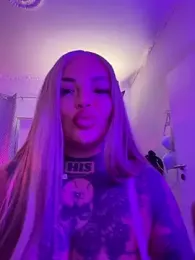 _MelinaCurves_ stripchat stream image