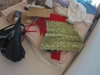 voyeurcam-julmodels-whitebed-1 camsoda stream image