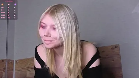 DaisyElmers stripchat stream image