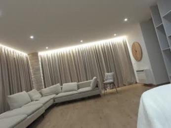 ehotlovea chaturbate stream image