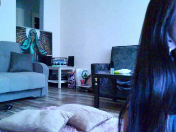 CandyLipss bongacams stream image