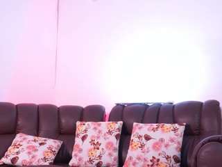 lara-giraldo camsoda stream image