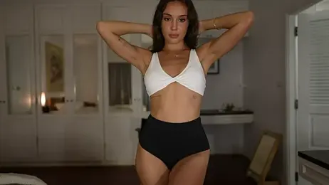 ValerieHill stripchat stream image