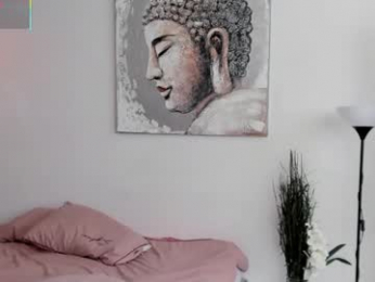 lili_and_niki chaturbate stream image