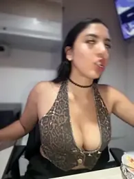 Sofia_Collins- stripchat stream image