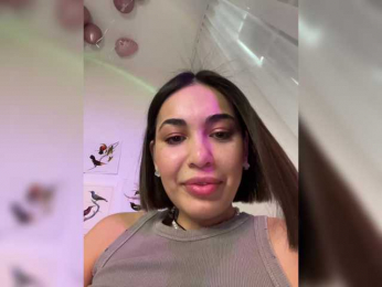 wlcm2talilia bongacams stream image