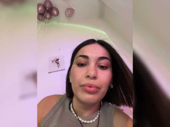 wlcm2talilia bongacams stream image