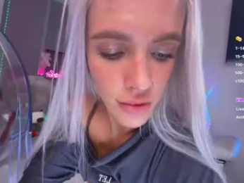 blush_mikki chaturbate stream image