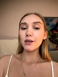 MariaTull stripchat stream image