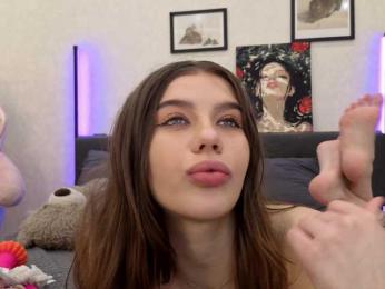 dolly-ll bongacams stream image