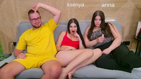 Ksenny stripchat stream image