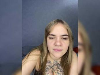 -Tiki-Riki- bongacams stream image