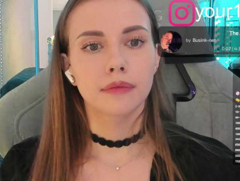 VikkiExtraCheese bongacams stream image