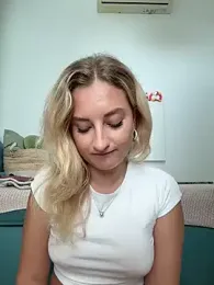 MileySummer stripchat stream image