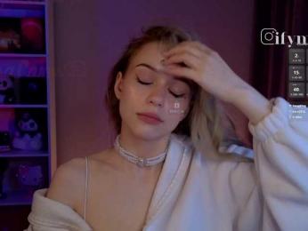 fymryn bongacams stream image