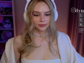 fymryn bongacams stream image