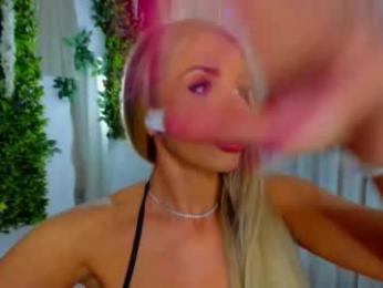 zinasquirts chaturbate stream image