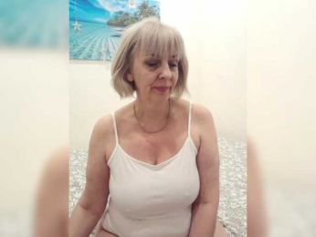 mery8poppins bongacams stream image