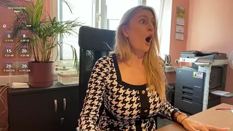 legsLONG stripchat stream image