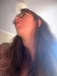 MommmyYummy stripchat stream image