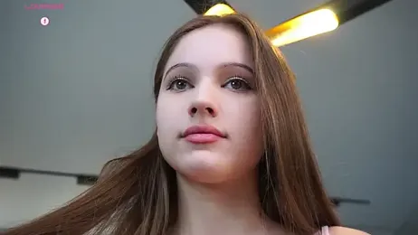 hecola stripchat stream image