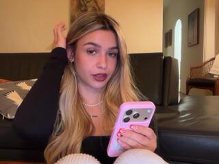 Maci Reynolds flirt4free stream image