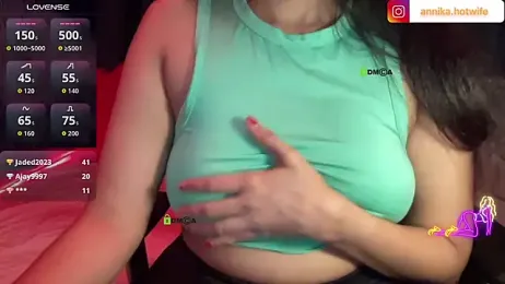 CharmingTania stripchat stream image