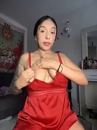 kiaraglam2 stripchat stream image