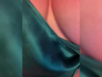 Sugarbaby33 bongacams stream image