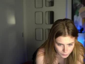 chloewildd chaturbate stream image