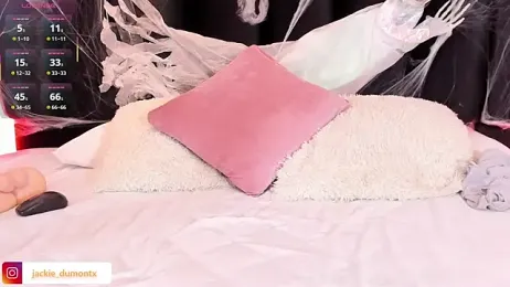 JackieDumont1 stripchat stream image