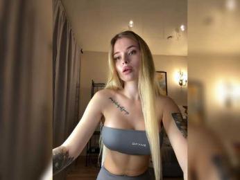 VladaMais bongacams stream image