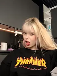 BellaSecrett stripchat stream image