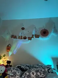 Cinamoonn stripchat stream image