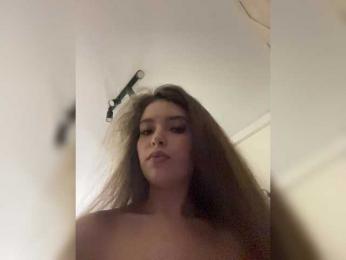 YourLadyyy bongacams stream image