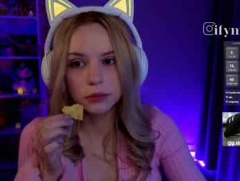 fymryn bongacams stream image