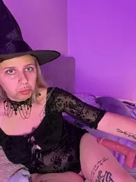 lunawolf21 stripchat stream image