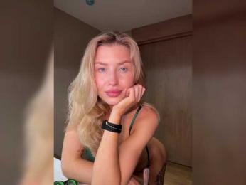 sweetpeach77 bongacams stream image