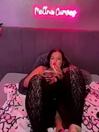 _MelinaCurves_ stripchat stream image