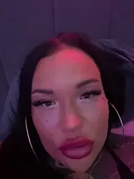 _MelinaCurves_ stripchat stream image