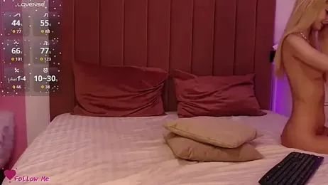 PinkySparks stripchat stream image