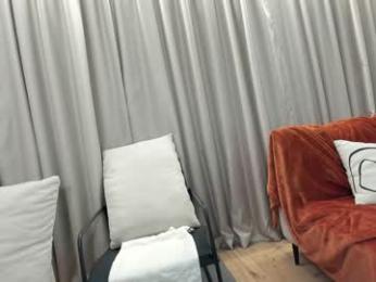 ehotlovea chaturbate stream image