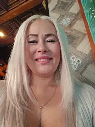 MILFBARBY stripchat stream image