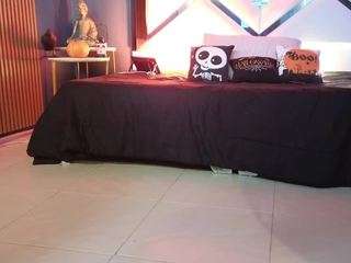 lady-brownn camsoda stream image