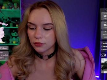 fymryn bongacams stream image