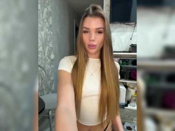 SweetyMia bongacams stream image