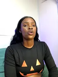 LuciousLips96 stripchat stream image