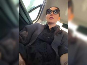 DIVORA bongacams stream image