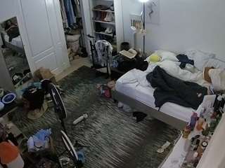 voyeurcam-hornyhostel-02 camsoda stream image