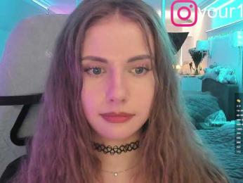 VikkiExtraCheese bongacams stream image